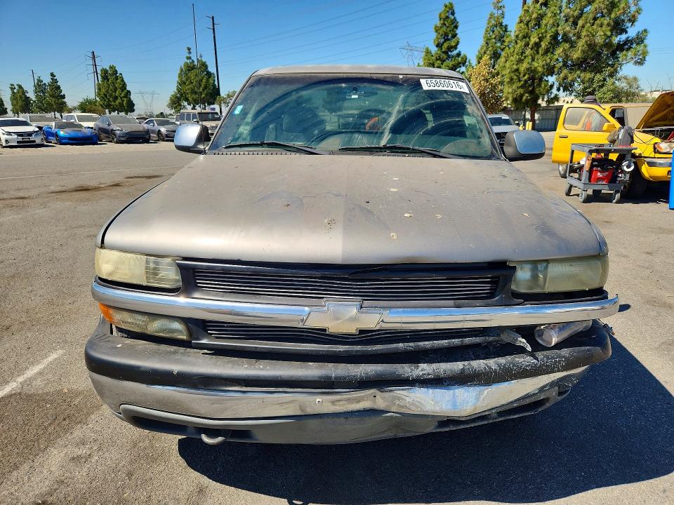 Photo 5 from auction – 2001 CHEVROLET SILVERADO with VIN 2GCEC19V911266978