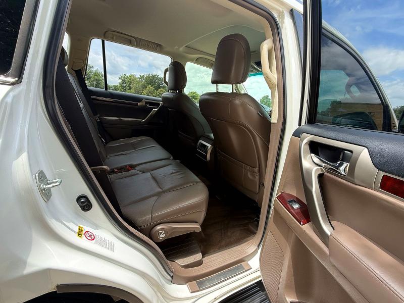 Photo 6 from auction – 2016 LEXUS GX with VIN JTJBM7FX2G5146209