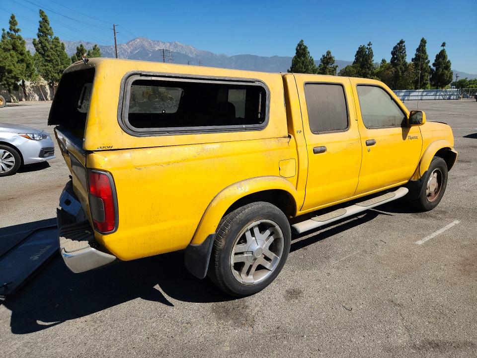 Photo 3 from auction – 2000 NISSAN FRONTIER with VIN 1N6ED27T1YC397909