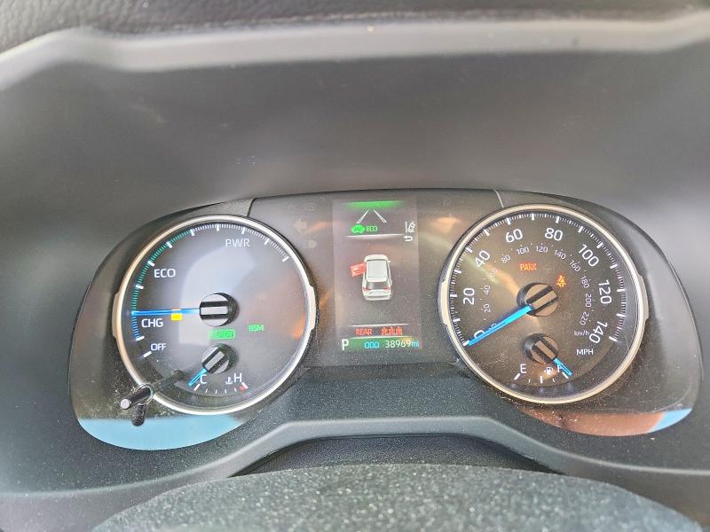 Photo 9 from auction – 2020 TOYOTA RAV4 with VIN JTMMWRFV9LD059682