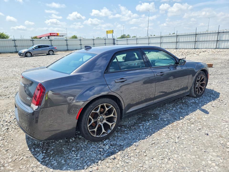 Photo 3 from auction – 2018 CHRYSLER 300 with VIN 2C3CCAAG6JH249958