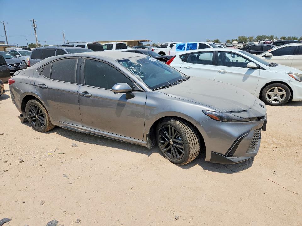 Photo 4 from auction – 2026 TOYOTA CAMRY with VIN 4T1DAACK4TU315135