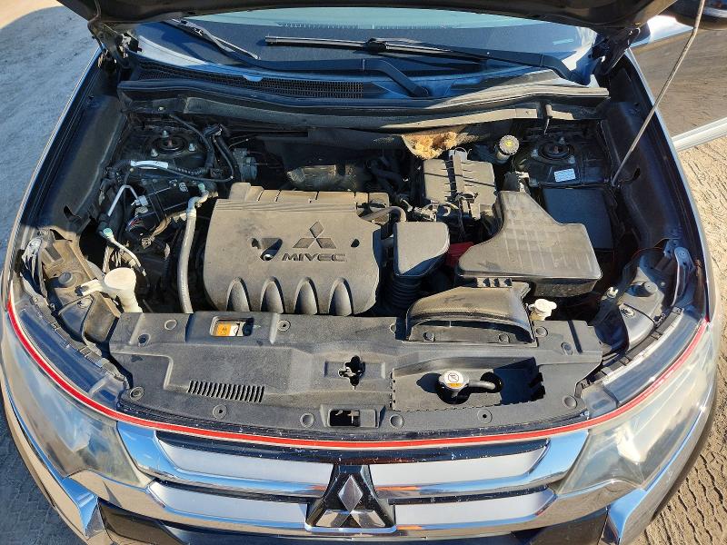 Photo 12 from auction – 2016 MITSUBISHI OUTLANDER with VIN JA4AD3A39GZ003644