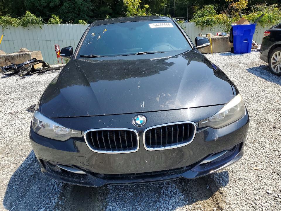 Photo 5 from auction – 2013 BMW 328 with VIN WBA3A5C54DF355493