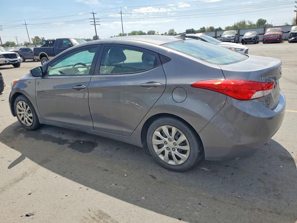 Photo 2 from auction – 2012 HYUNDAI ELANTRA with VIN 5NPDH4AE3CH068439