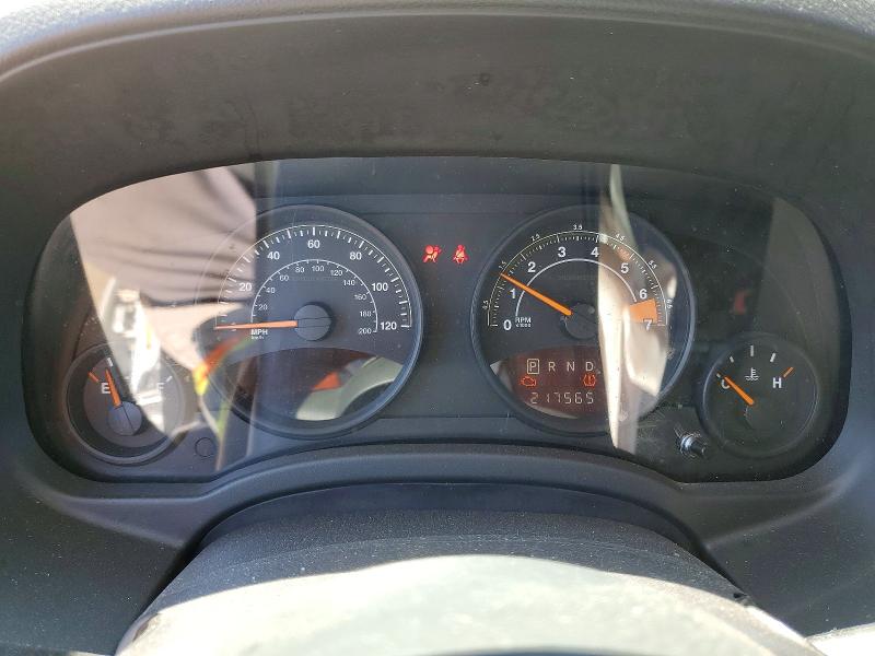 Снимка 9 от търг – 2015 JEEP COMPASS с VIN 1C4NJCBA0FD210013