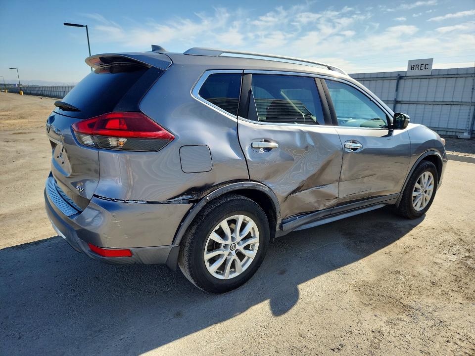 Photo 3 from auction – 2018 NISSAN ROGUE with VIN KNMAT2MT4JP606681
