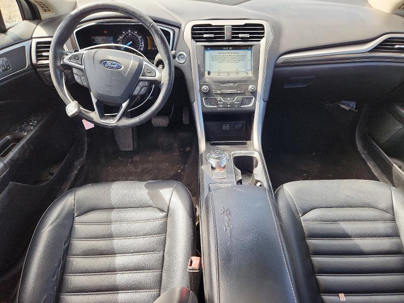 Photo 8 from auction – 2019 FORD FUSION with VIN 3FA6P0CD3KR116984