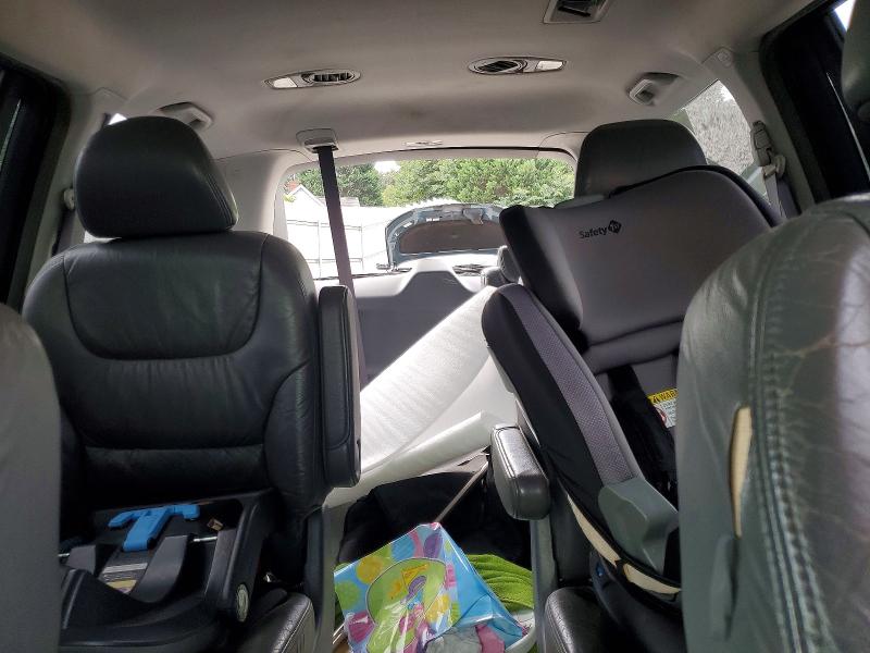 Photo 10 from auction – 2005 HONDA ODYSSEY with VIN 5FNRL38755B082401