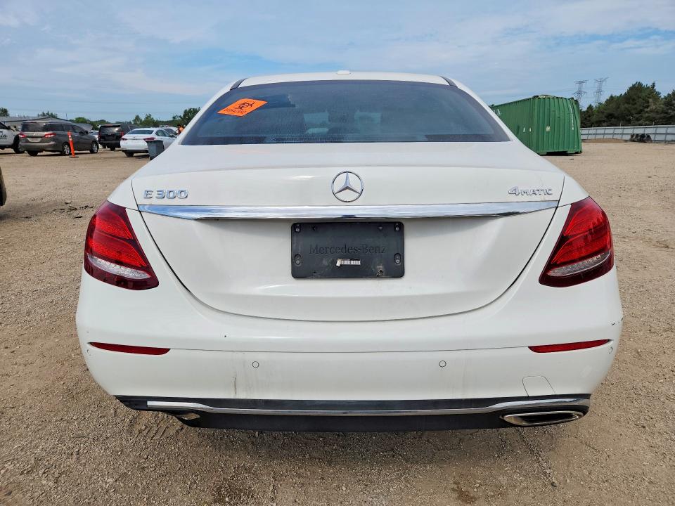 Photo 6 from auction – 2017 MERCEDES-BENZ E with VIN WDDZF4KB8HA150364