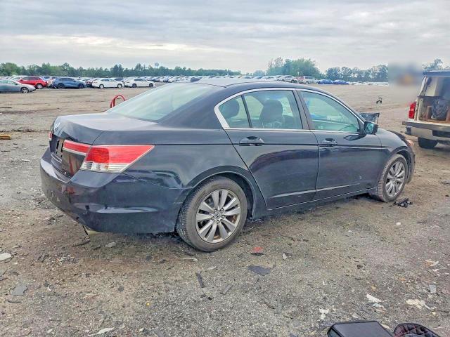Photo 3 from auction – 2011 HONDA ACCORD with VIN 1HGCP2F82BA130071