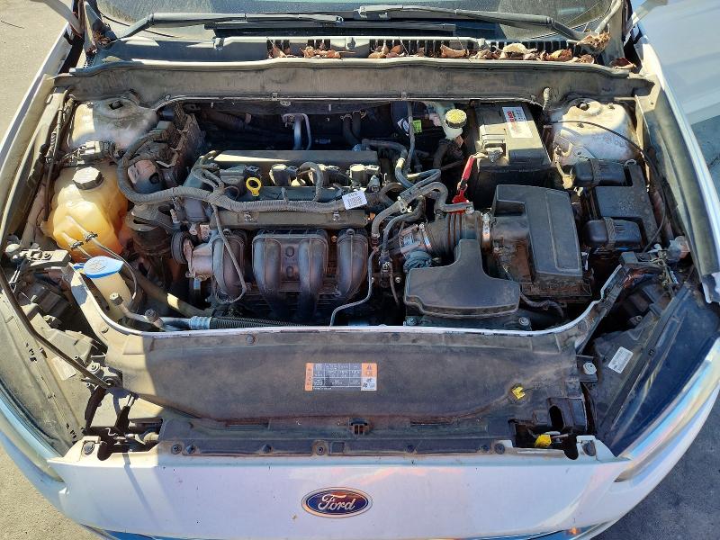 Photo 11 from auction – 2015 FORD FUSION with VIN 3FA6P0H70FR143827