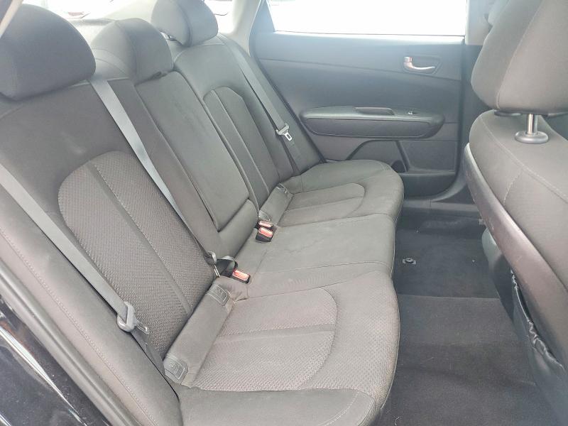 Photo 10 from auction – 2016 KIA OPTIMA with VIN 5XXGT4L36GG056486