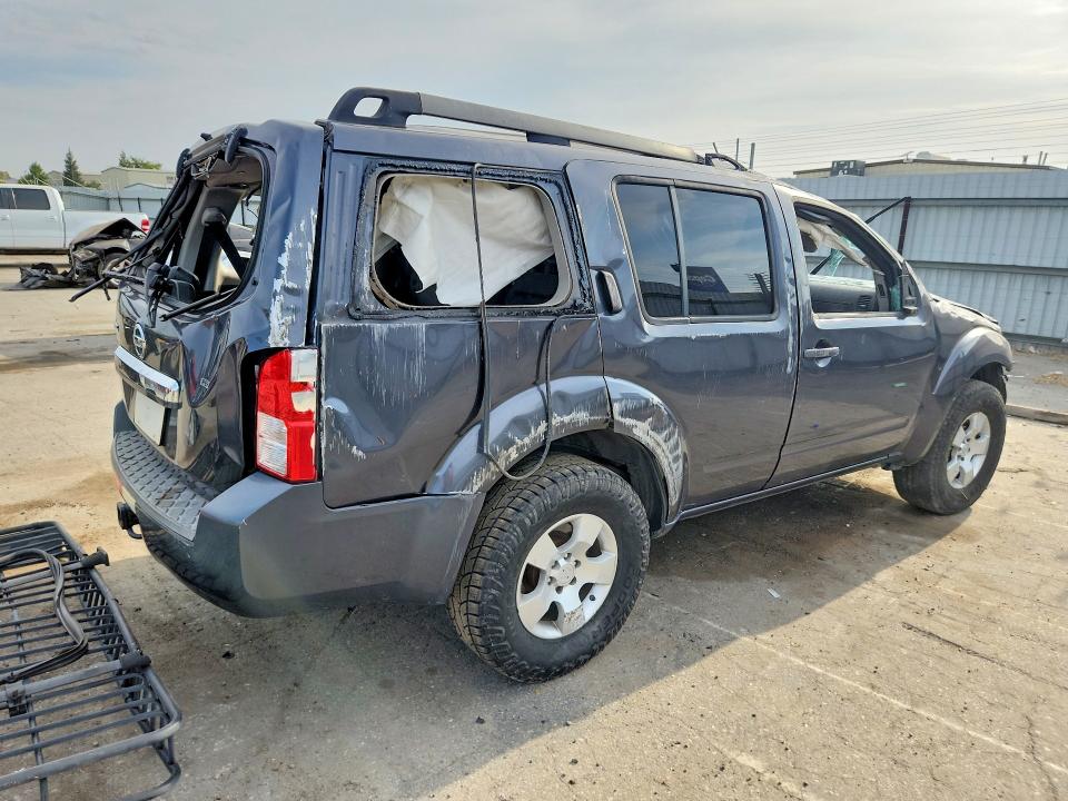 Photo 3 from auction – 2010 NISSAN PATHFINDER with VIN 5N1AR1NN7AC620585