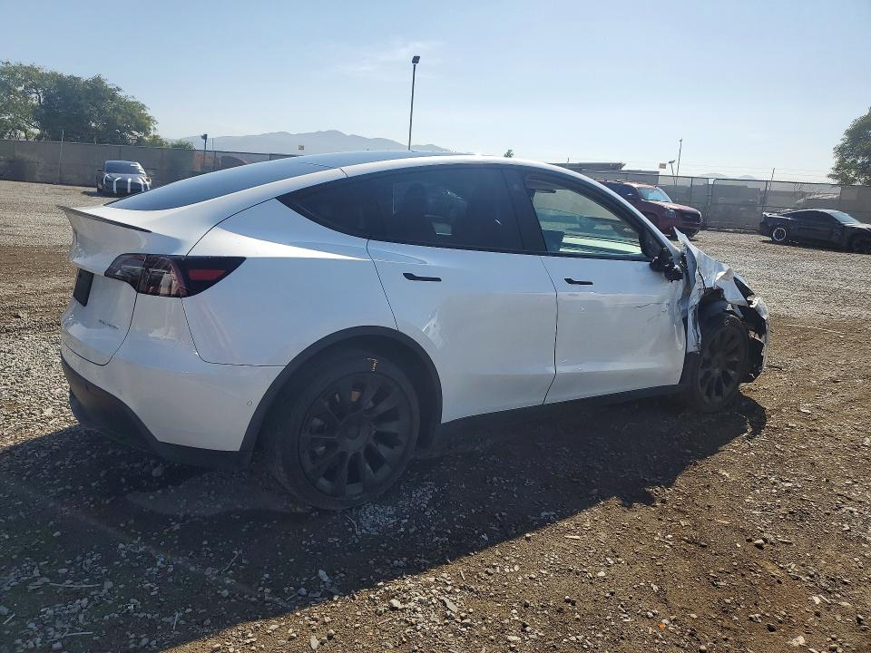 Zdjęcie 3 z aukcji – 2021 TESLA MODEL Y z VIN 5YJYGDEE9MF159097