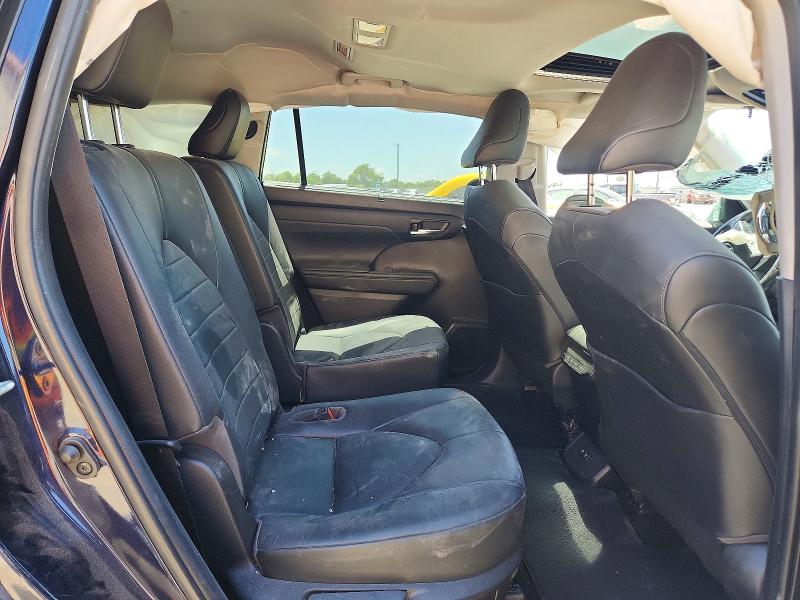 Photo 10 from auction – 2020 TOYOTA HIGHLANDER with VIN 5TDGZRBH2LS037094