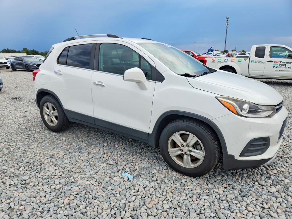 Photo 4 from auction – 2018 CHEVROLET TRAX with VIN KL7CJLSBXJB707684
