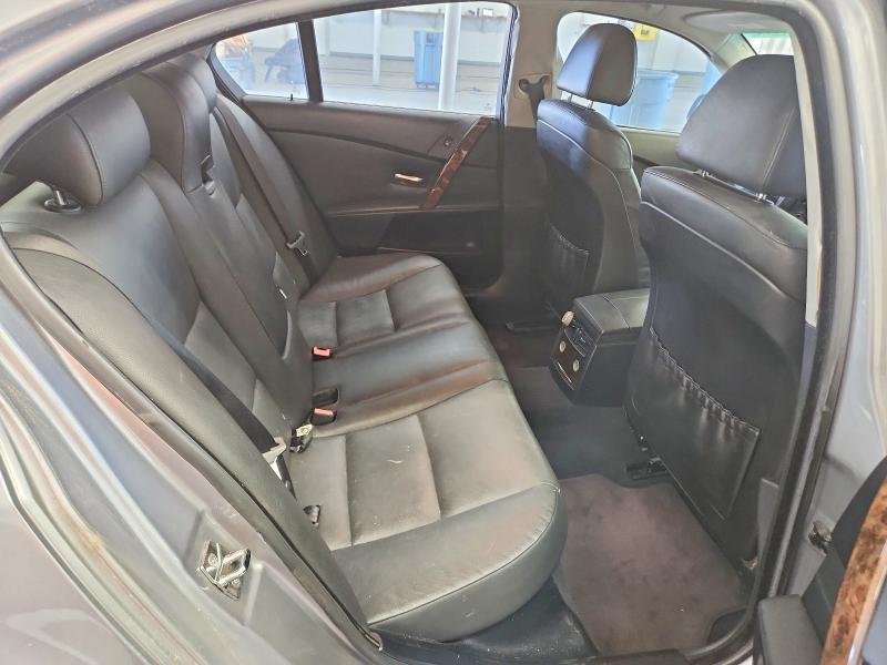 Photo 10 from auction – 2006 BMW 530 with VIN WBANE73586CM32816