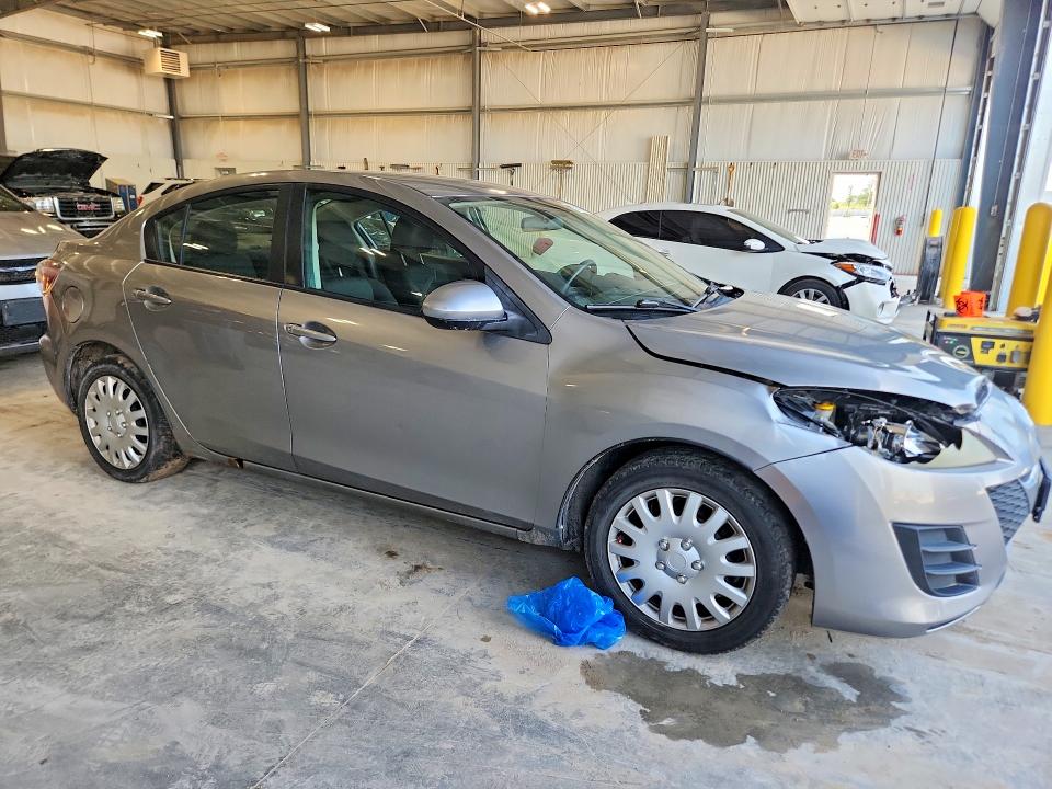 Photo 4 from auction – 2010 MAZDA 3 with VIN JM1BL1SF8A1161196