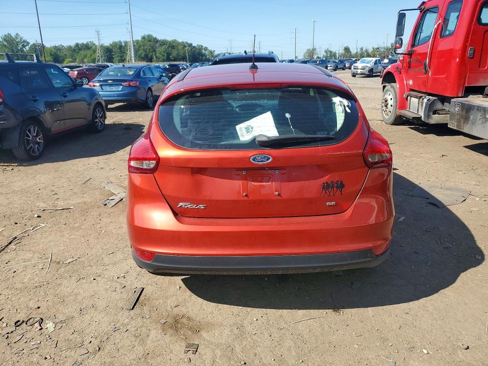 Photo 6 from auction – 2018 FORD FOCUS with VIN 1FADP3K21JL302075