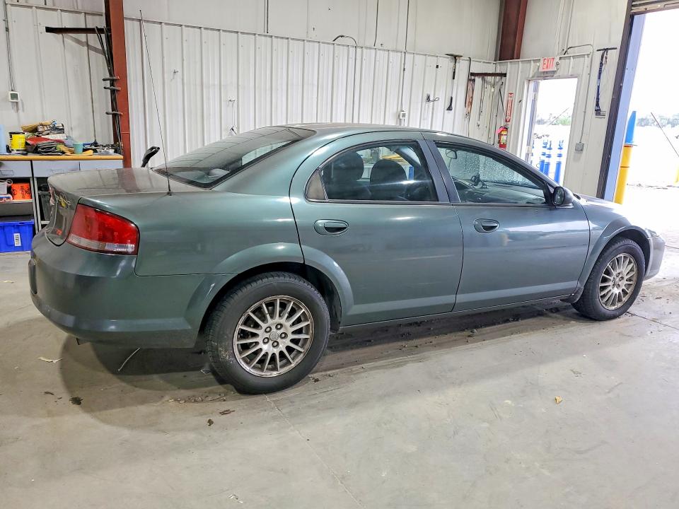 Photo 3 from auction – 2004 CHRYSLER SEBRING with VIN 1C3EL56R64N262215