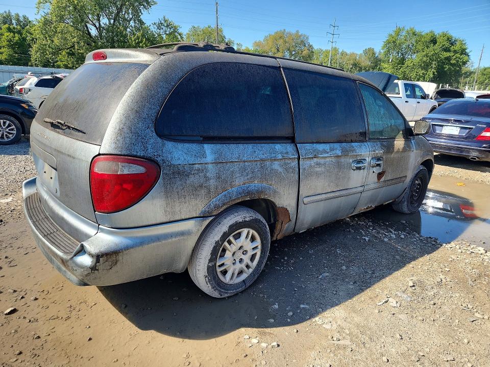 Photo 3 from auction – 2005 DODGE GRAND CARAVAN with VIN 2D4GP24R65R146675