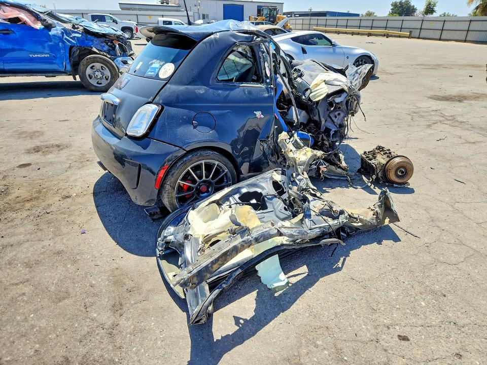 Photo 3 from auction – 2018 FIAT 500 with VIN 3C3CFFFH9JT420747