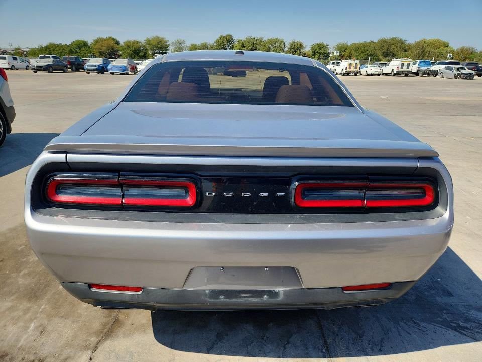 Zdjęcie 6 z aukcji – 2017 DODGE CHALLENGER z VIN 2C3CDZBT2HH531368