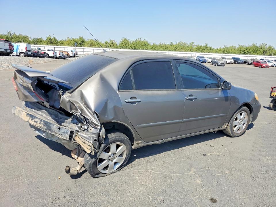 Photo 3 from auction – 2005 TOYOTA COROLLA with VIN 1NXBR32E45Z550676