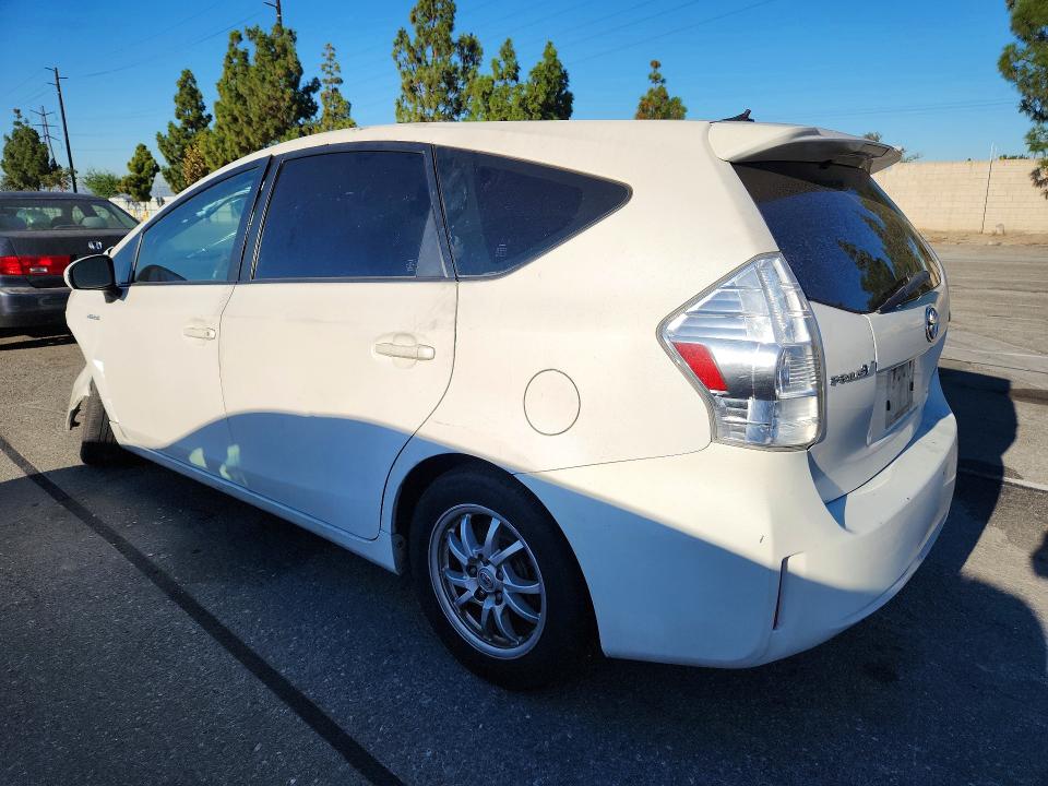 Photo 2 from auction – 2012 TOYOTA PRIUS V with VIN JTDZN3EU8C3045051