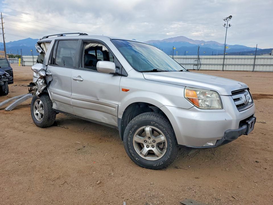 Photo 4 from auction – 2006 HONDA PILOT with VIN 2HKYF18586H531689
