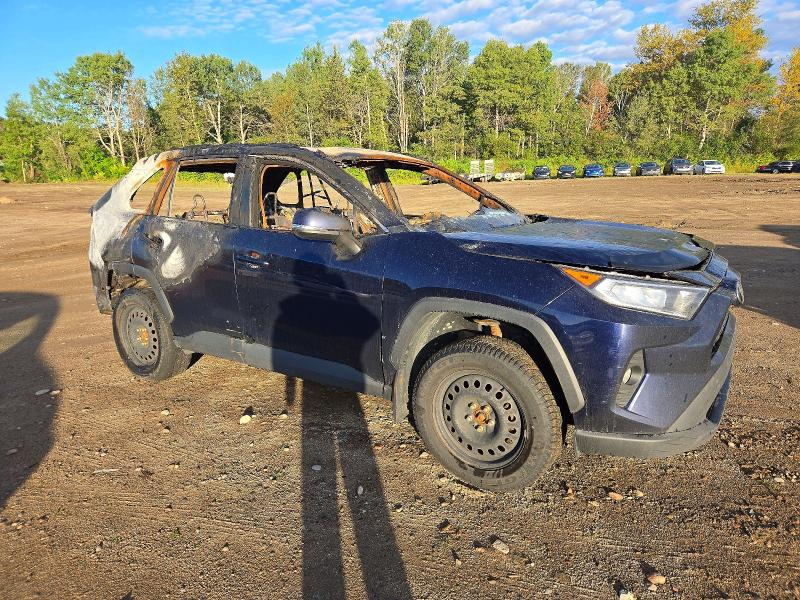 Photo 4 from auction – 2019 TOYOTA RAV4 with VIN 2T3R1RFV0KC031194