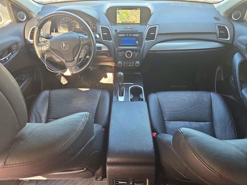 Photo 8 from auction – 2017 ACURA RDX with VIN 5J8TB4H79HL804065