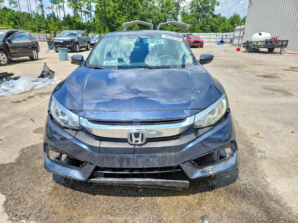 Photo 5 from auction – 2016 HONDA CIVIC with VIN 19XFC2F71GE072893