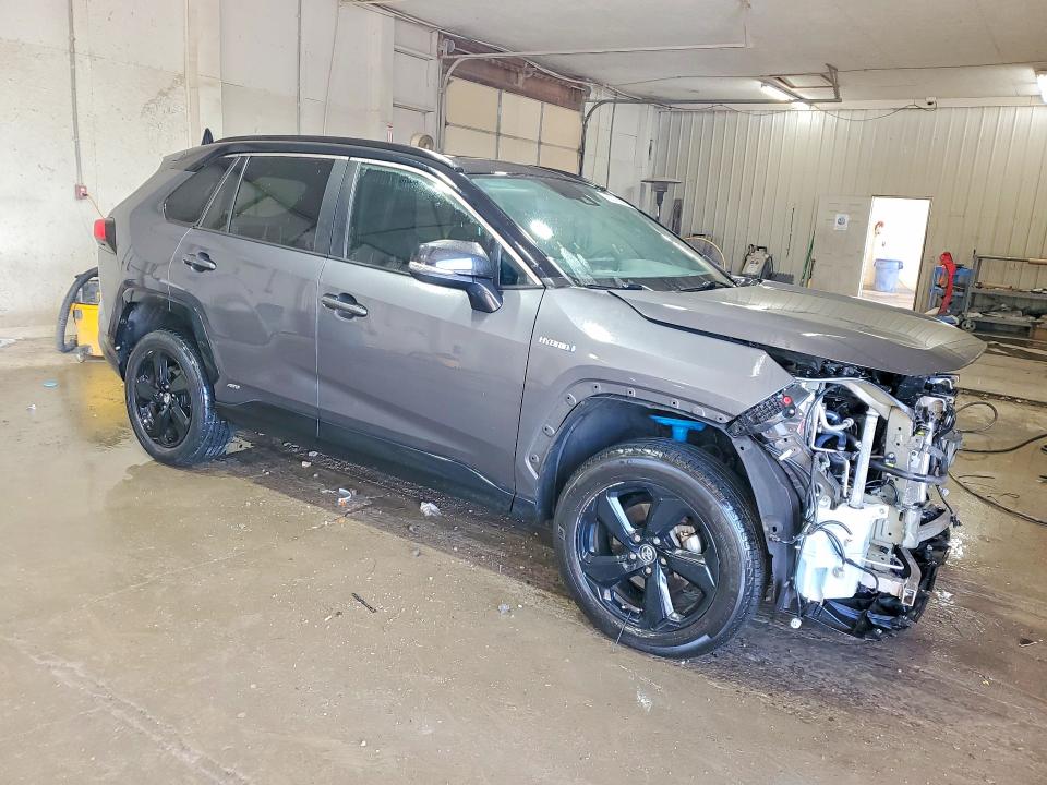 Photo 4 from auction – 2020 TOYOTA RAV4 with VIN 2T3EWRFV5LW059086