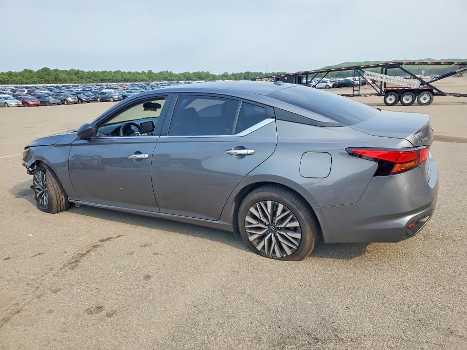 Photo 2 from auction – 2024 NISSAN ALTIMA with VIN 1N4BL4DV8RN430328