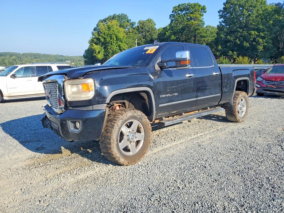 GMC SIERRA 2015 с VIN 1GT120E81FF627356 - Снимка от търг