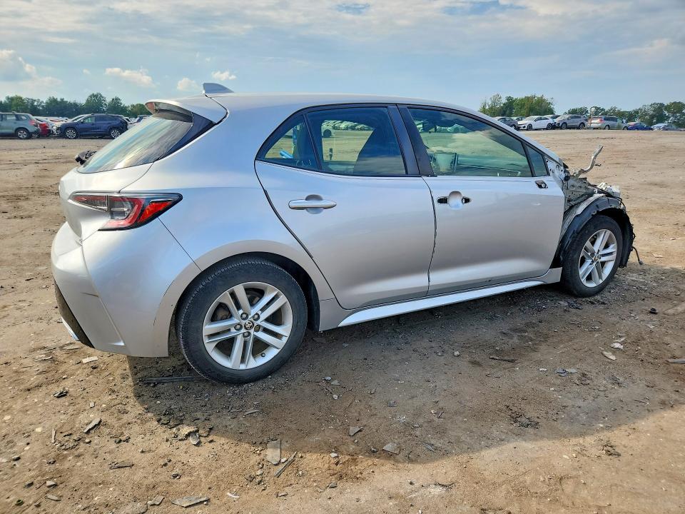 Photo 3 from auction – 2019 TOYOTA COROLLA HATCHBACK with VIN JTNK4RBE3K3008570