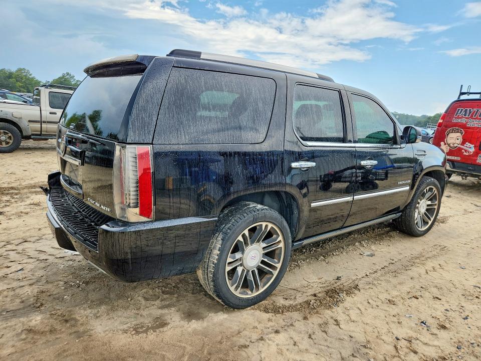 Photo 3 from auction – 2012 CADILLAC ESCALADE with VIN 1GYS3CEF8CR288696