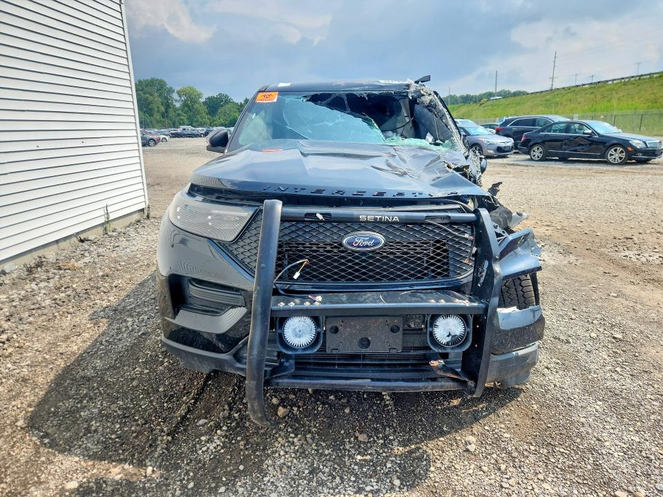 Photo 5 from auction – 2023 FORD EXPLORER with VIN 1FM5K8AC1PGB04162