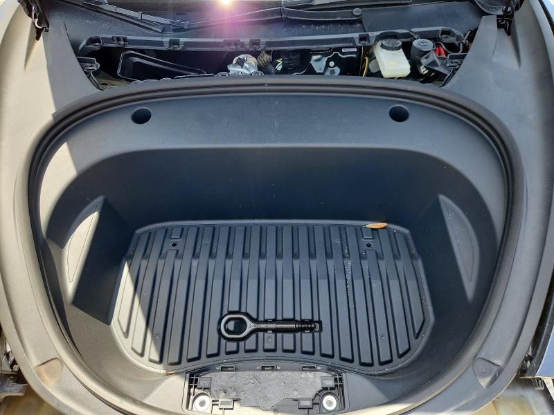 Photo 11 from auction – 2023 TESLA MODEL 3 with VIN 5YJ3E1EA3PF694460