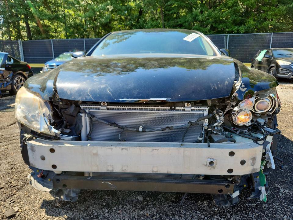 Photo 5 from auction – 2010 LEXUS LS with VIN JTHCL5EF3A5005579