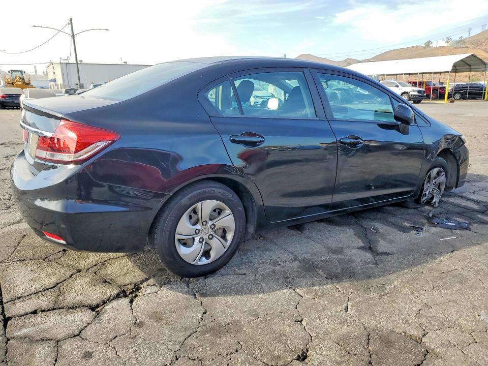 Photo 3 from auction – 2015 HONDA CIVIC with VIN 19XFB2F5XFE707514