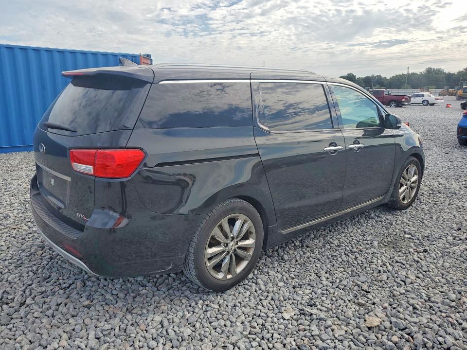 Photo 3 from auction – 2016 KIA SEDONA with VIN KNDME5C11G6171450