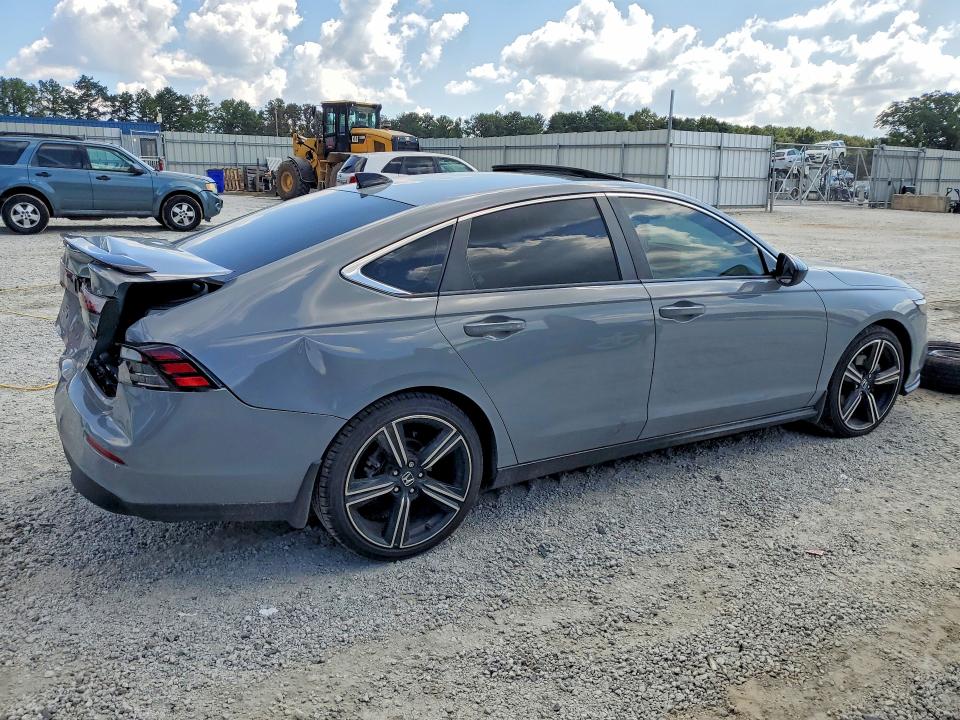 Снимка 3 от търг – 2024 HONDA ACCORD с VIN 1HGCY2F58RA080063