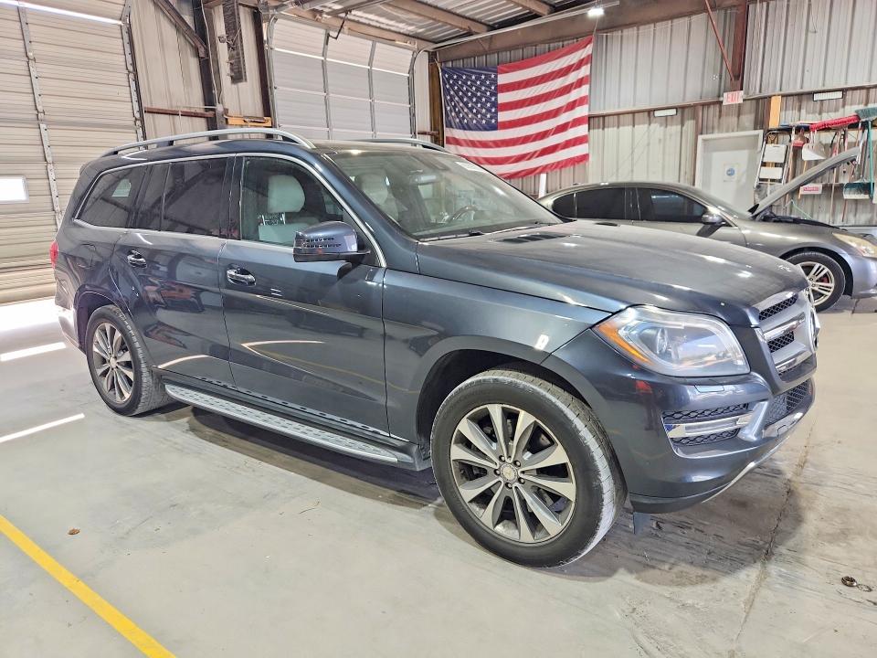 Photo 4 from auction – 2013 MERCEDES-BENZ GL with VIN 4JGDF7CEXDA201772