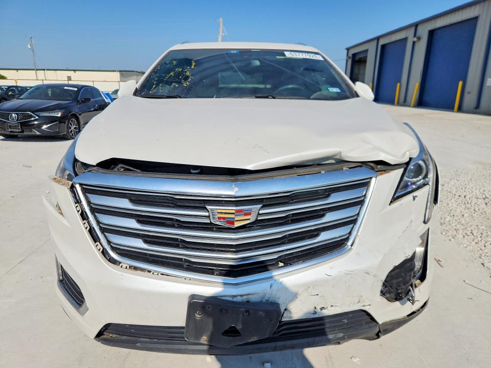 Photo 5 from auction – 2017 CADILLAC XT5 with VIN 1GYKNARS7HZ293904