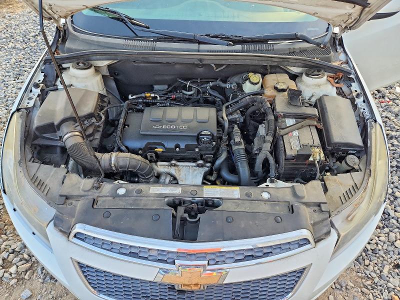 Photo 11 from auction – 2015 CHEVROLET CRUZE with VIN 1G1PC5SB9F7147041