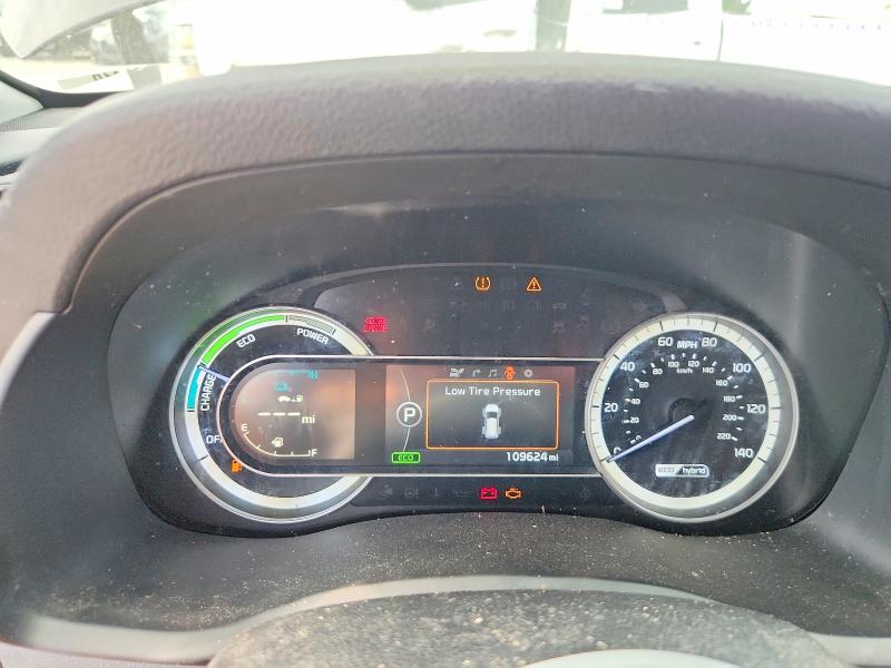 Photo 9 from auction – 2017 KIA NIRO with VIN KNDCE3LC7H5046946