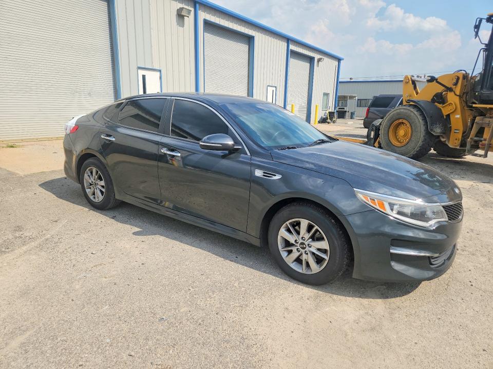 Foto 4 de la subasta – 2016 KIA OPTIMA con VIN 5XXGT4L30GG078919